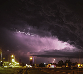 Storm Chasers, Knowledge Makers