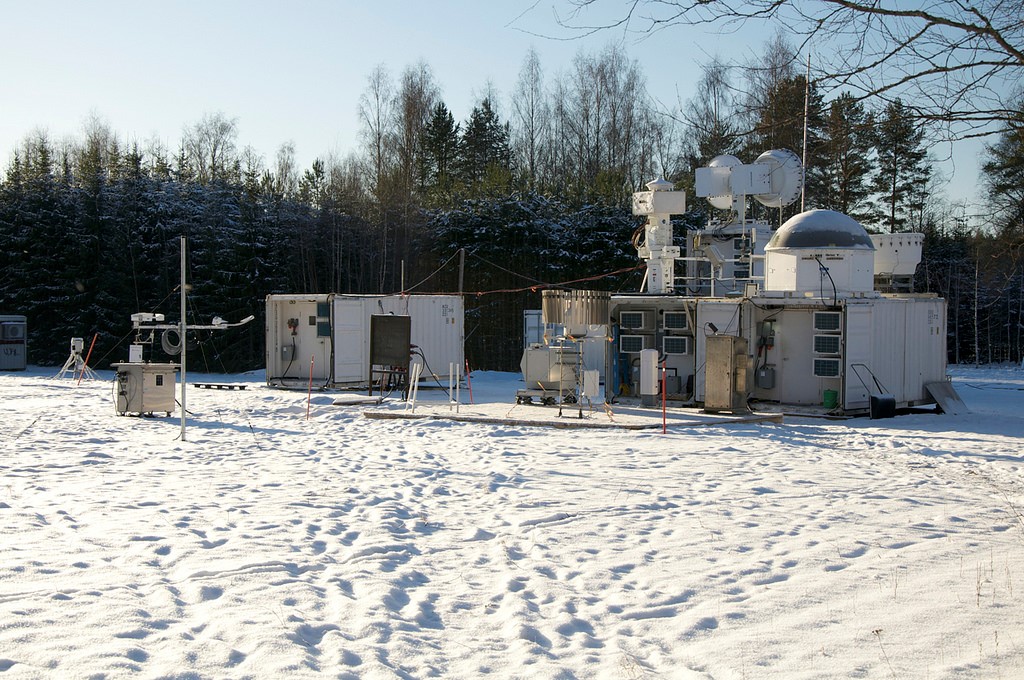In 2014, ARM sent a mobile facility to Finland for the Biogenic Aerosols – Effects on Clouds and Climate (BAECC) field campaign. Almost a decade later, some members of the BAECC installation team are working on BNF site operations.
