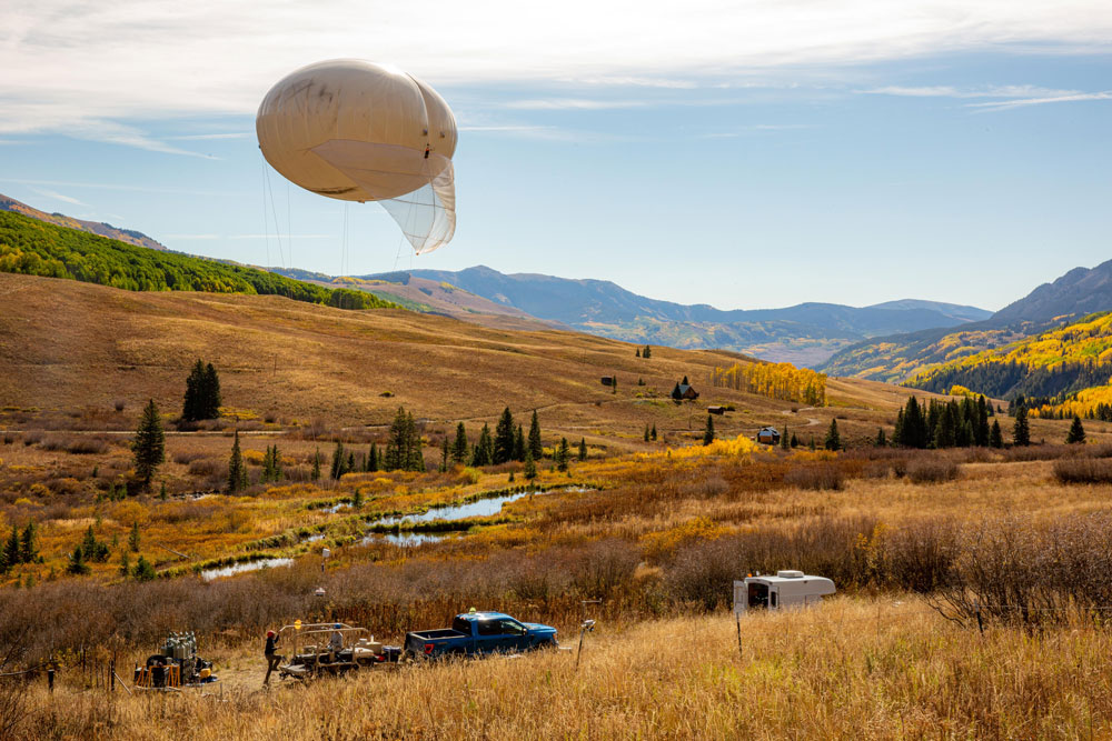 ARM conducted tethered balloon system test flights in September 2021 in central Colorado during the Surface Atmosphere Integrated Field Laboratory (SAIL) campaign. More tethered balloon flights are planned during the 2021–2023 SAIL campaign. 